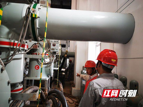 亿博电竞 亿博官网湖南省内首座全户内钢结构智能变电站正式投运
