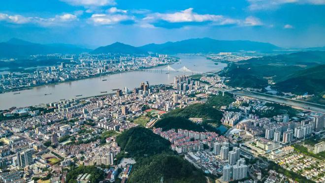 聚焦高质量发展肇庆县市区“一把手”齐亿博电竞 亿博官网表态(图3)