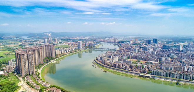聚焦高质量发展肇庆县市区“一把手”齐亿博电竞 亿博官网表态(图4)