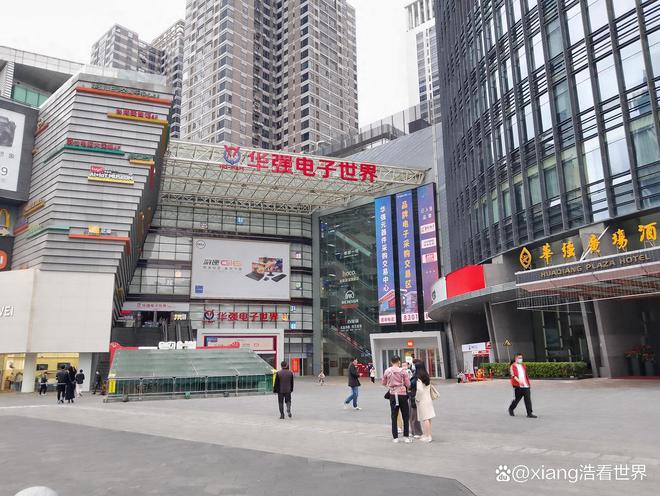 亿博电竞 亿博官网我国盛极一时的“中国电子第一街”如今顾客稀少众多店铺闲置(图5)